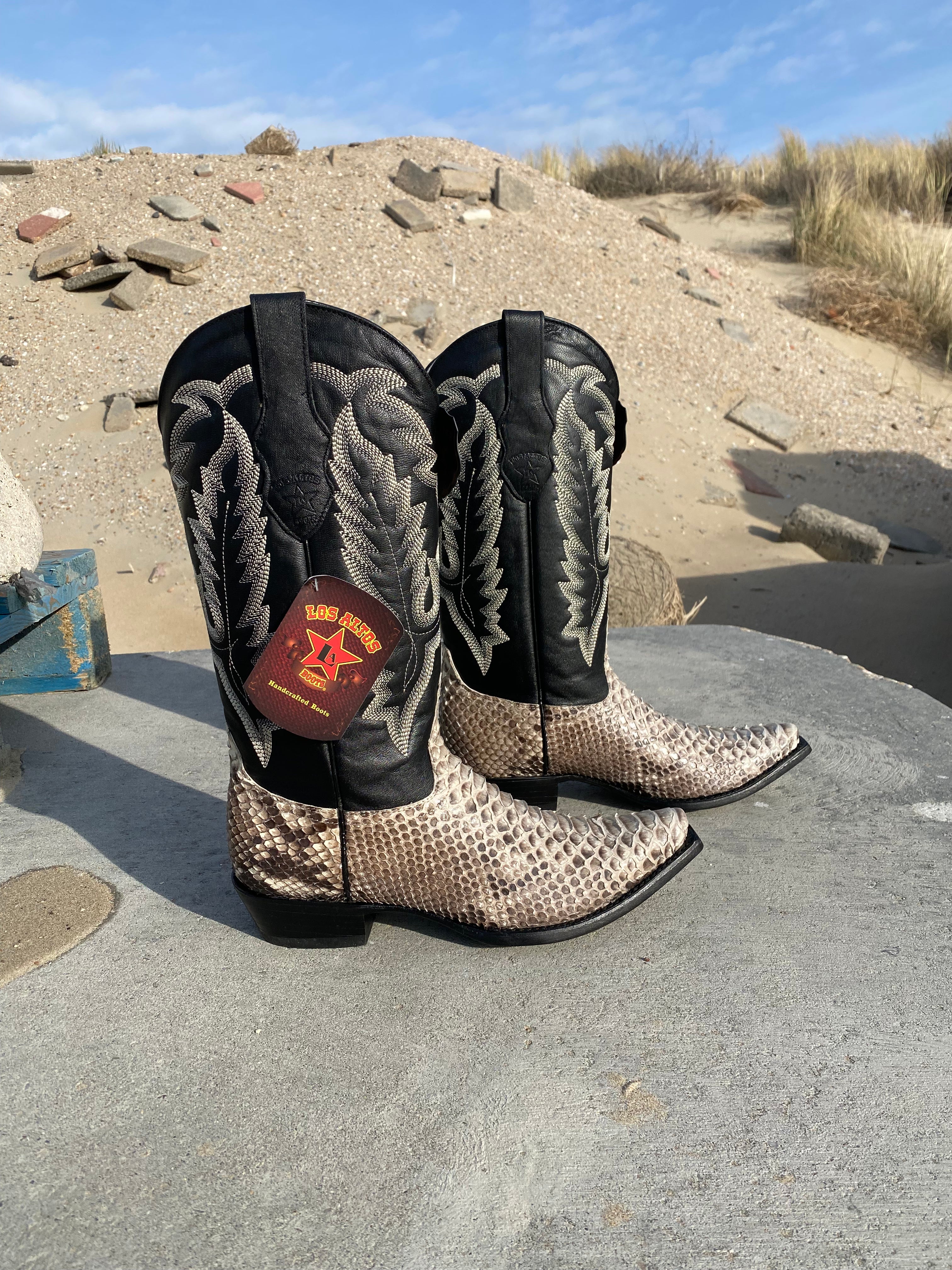 Handcrafted hotsell cowboy boots