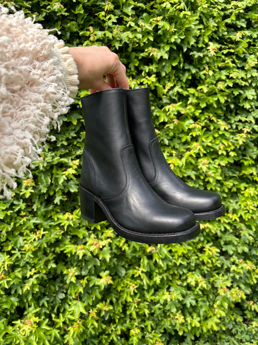 Sendra Frye boots | Size 37