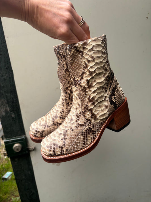 Sendra Frye boots | Size 36