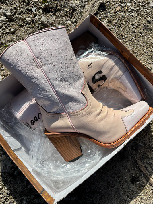 Sendra boots soft pink | Size 40